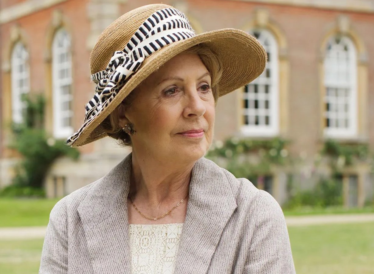 Penelope Wilton Fan Mail Address