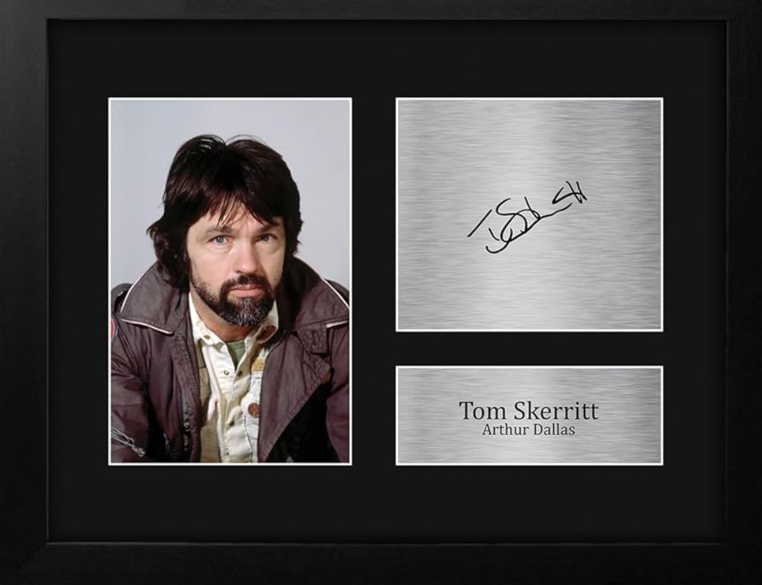 Tom Skerritt Fan Mail Address