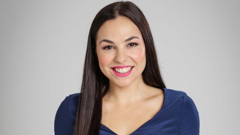 Mel Tracina Fan Mail Address....