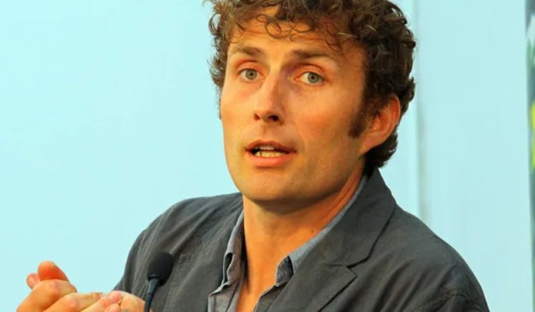 Euros Lyn Fan Mail Address