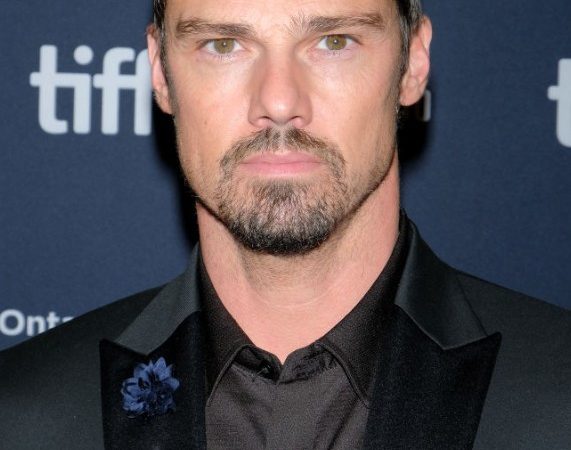 Jay Ryan Fan Mail Address