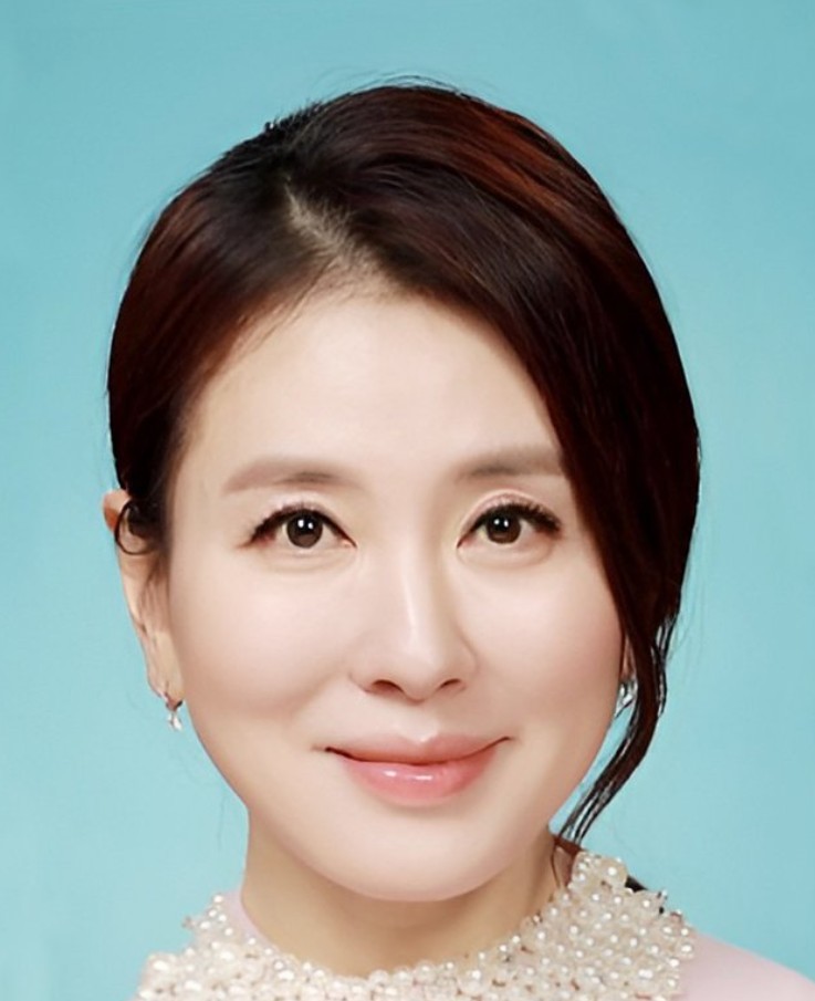 Lee Il-hwa Fan Mail Address