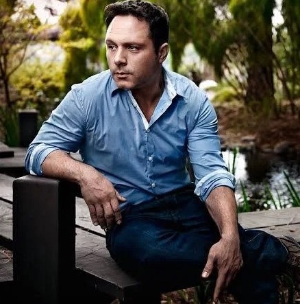 Nic Pizzolatto Fan Mail Address