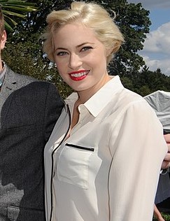 Charlotte Sullivan Fan Mail Address